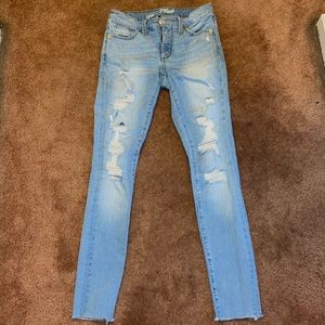 Universal Thread Skinny Jeans. Size 00 (Women)